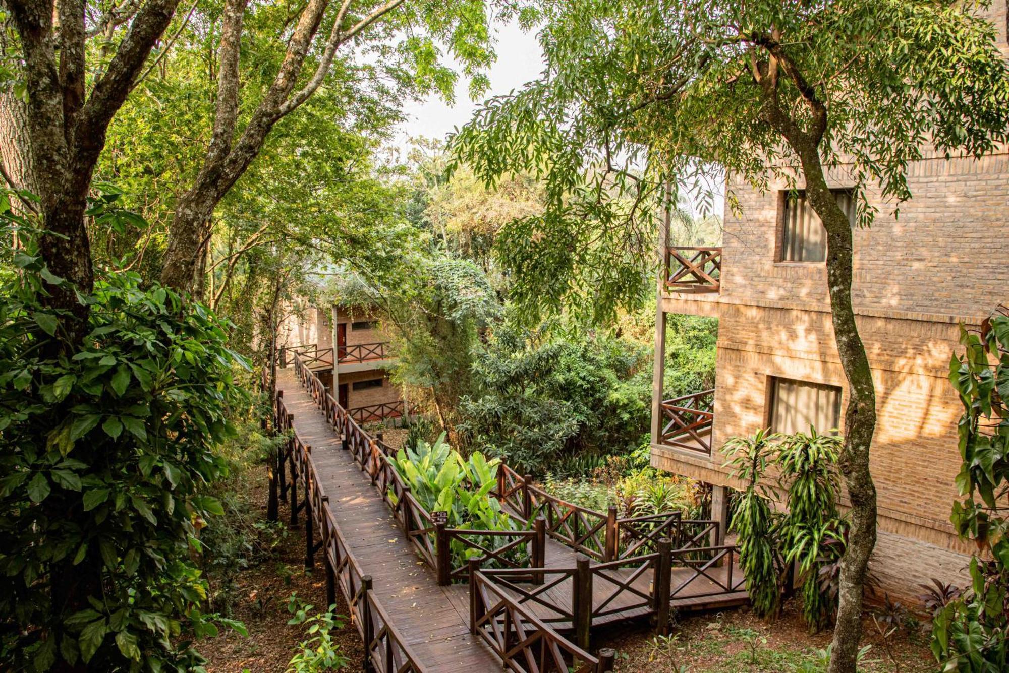 Village Cataratas Puerto Iguazu Exterior photo